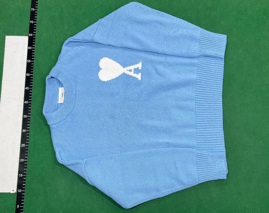  AMI Sweater
