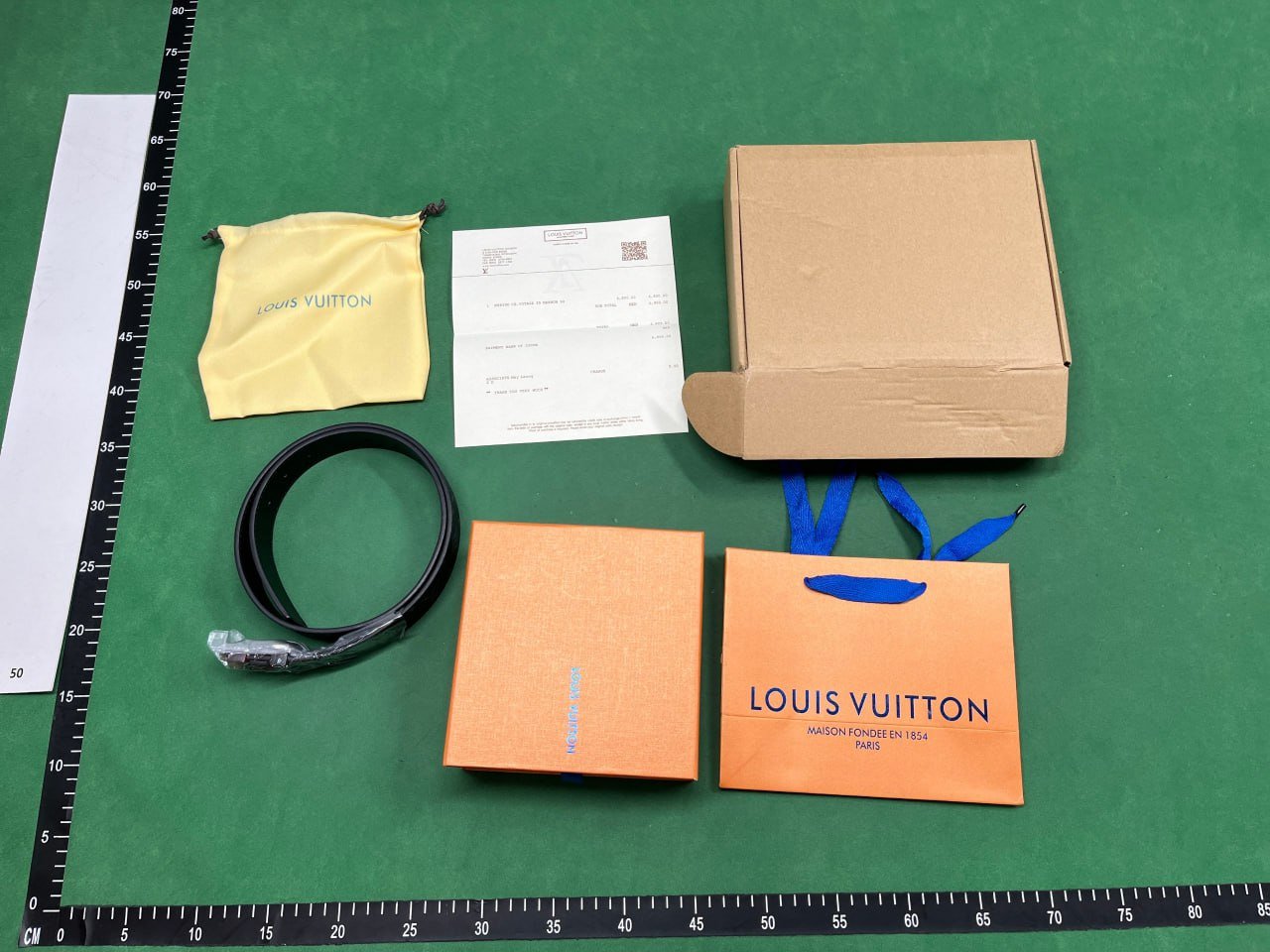 Louis Vuitton belt     