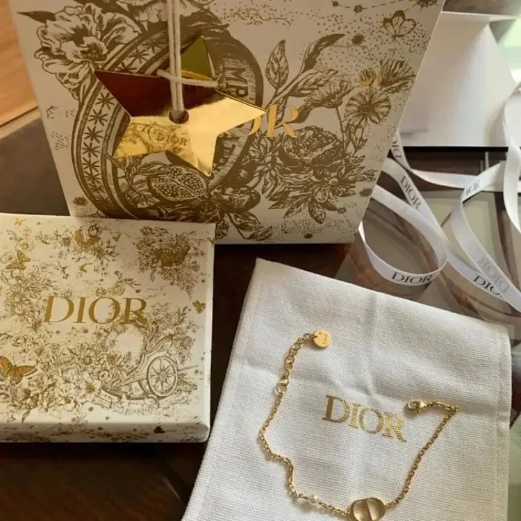 Dior bracelet neckla