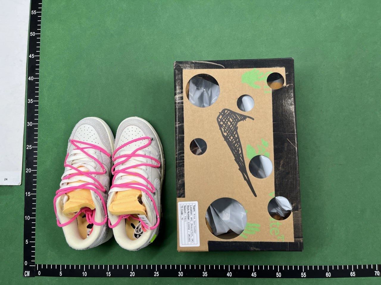 Nike Dunk Low Off-White Sneakers [Multiple Colorways] -2