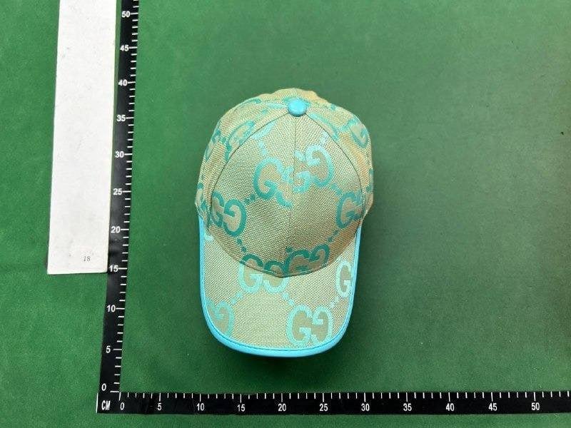 Gucci GG Supreme Cap Hat -2