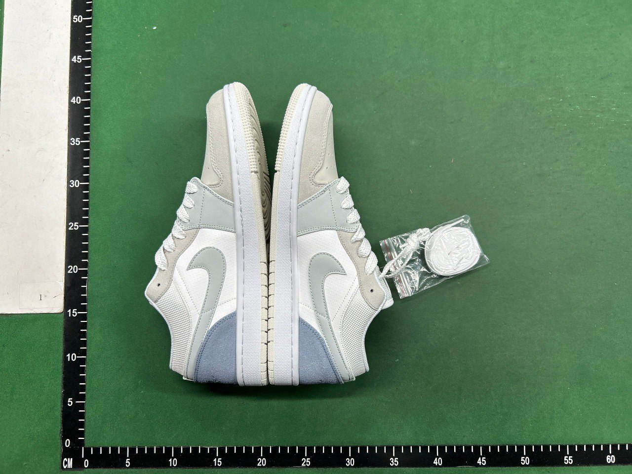 Nike Air Jordan 1 Low Sneakers [9+ styles] -2