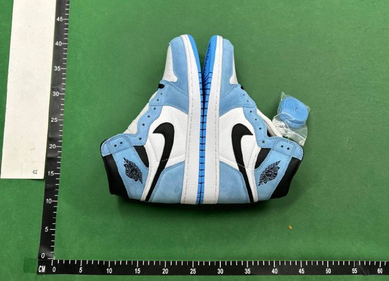 Nike Air Jordan 1 High Sneakers -1