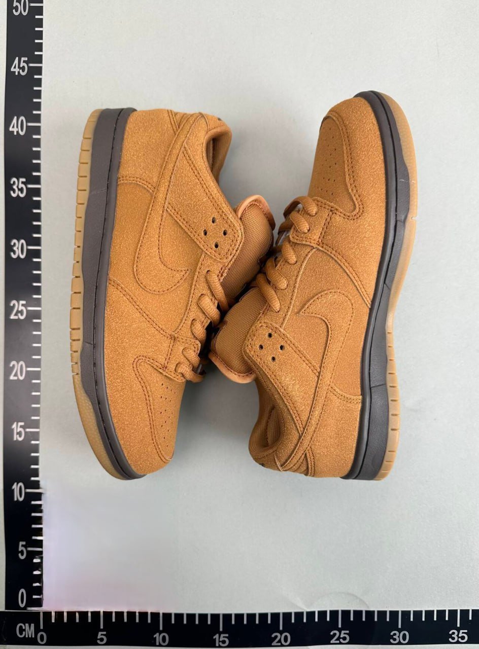 Nike SB Dunk Low Sneakers -2