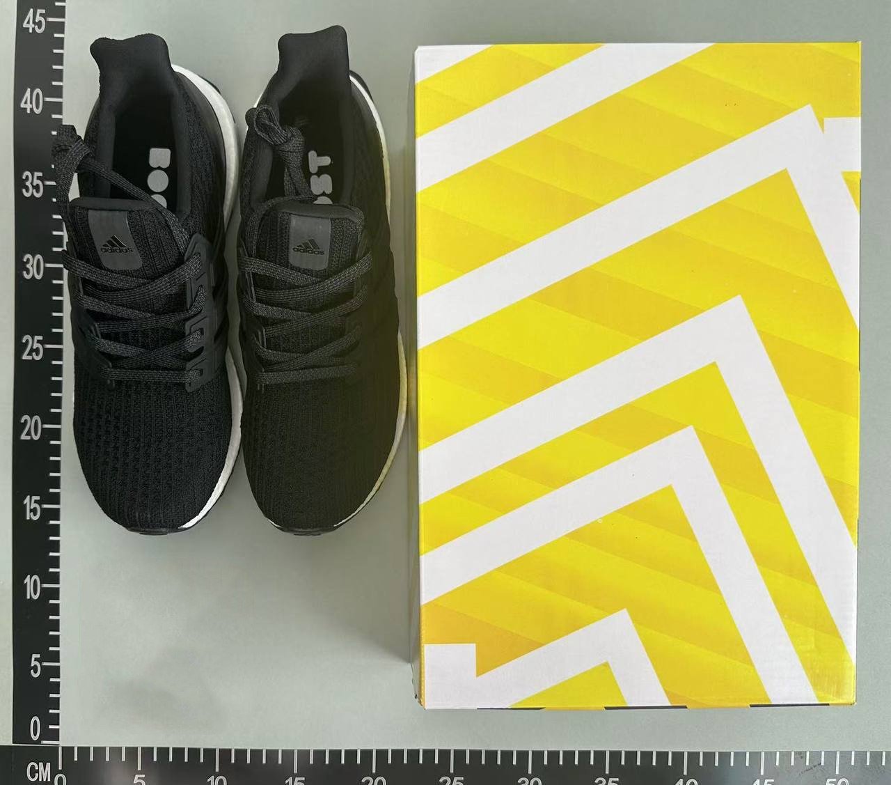 Adidas Ultraboost Sneakers -3