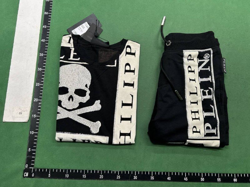 Philipp Plein Skull & Hexagon Logo T-Shirt/Shorts Set -1