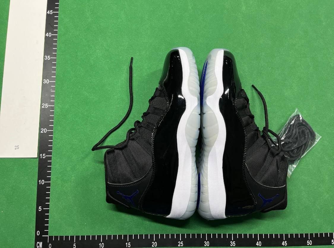Air Jordan 11 Sneakers [Multiple Colorways] -3