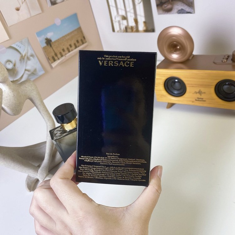 Versace Black Oud Eau de Parfum-3518 -3