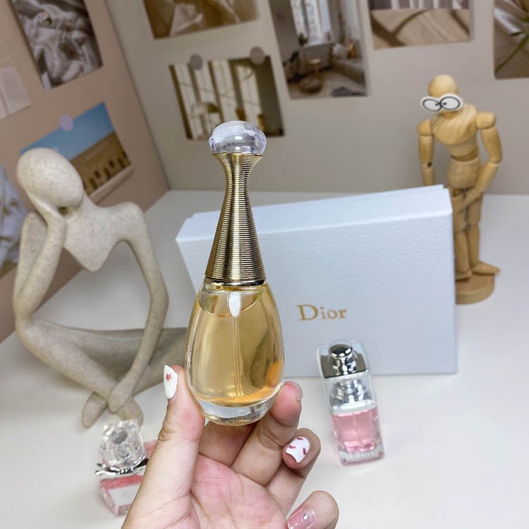 Dior Addict medium sample three-piece perfume set -4