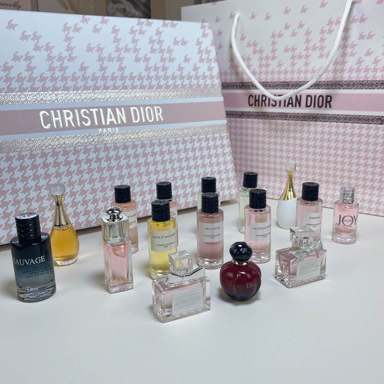 Dior Pink Critical Perfume Sample Set 16 Pieces-3426                   -4