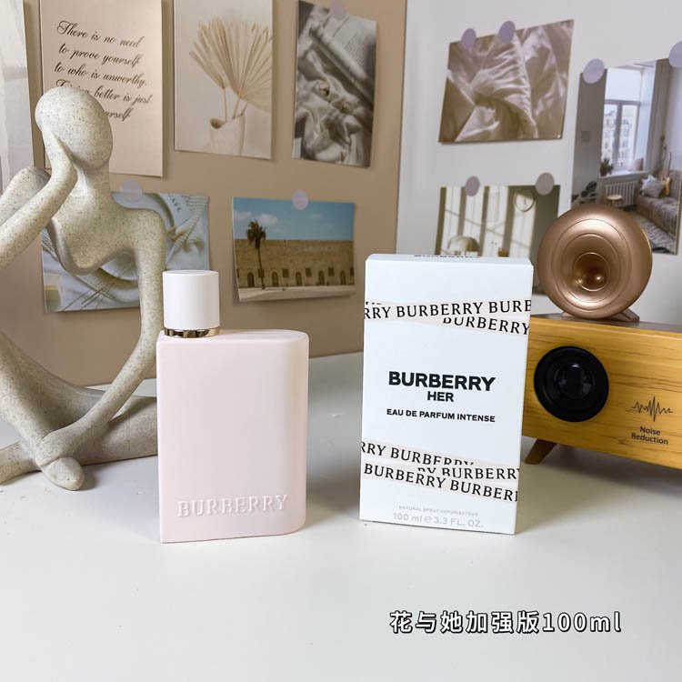 Burberry Flower and Her Plus-3347                   -1