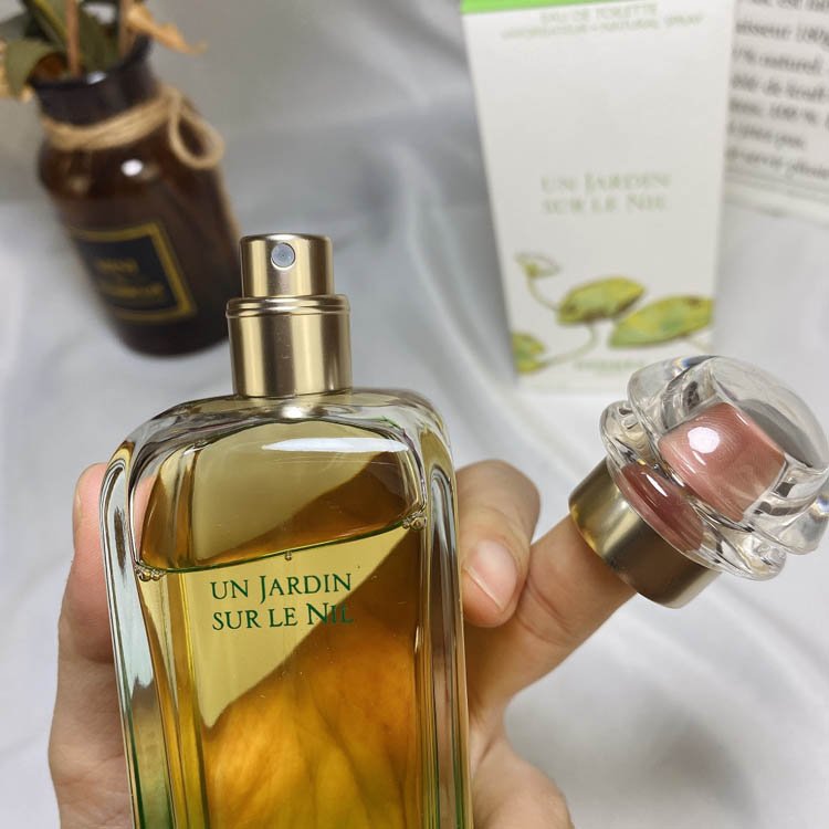 Hermès Garden of the Nile perfume-3283                   -4