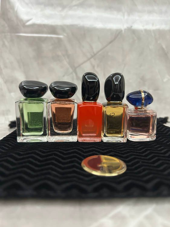 Armani perfume sample set of 5 with drawstring bag-3268                   -5