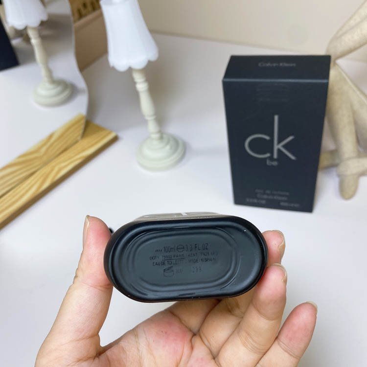 Calvin Klein CK Black Bottle BE Perfume-3114                   -2